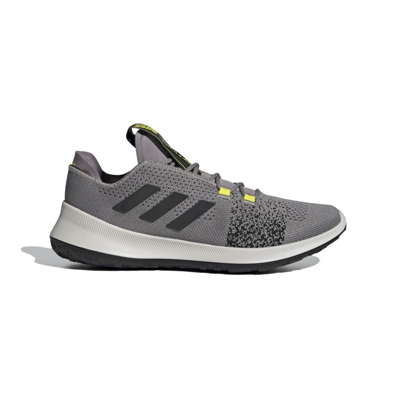 adidas Performance Sensebounce + Ace M