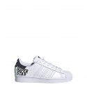 Superstar J