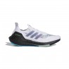 adidas Performance Ultraboost 21